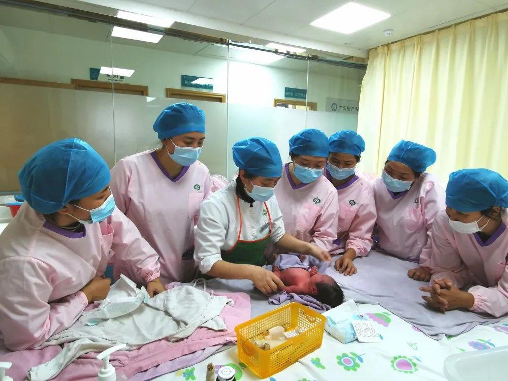 泗洪县妇婴监护型护送